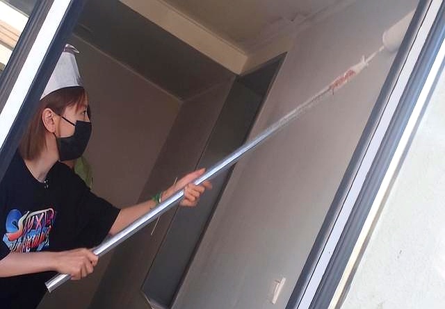 黄雅莉在北京的别墅火了：院中种满花草蔬菜，这简直就是世外桃源