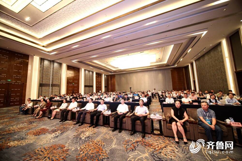 黄河流域照明与标识产业论坛暨济南市工商联照明与标识商会成立大会举办