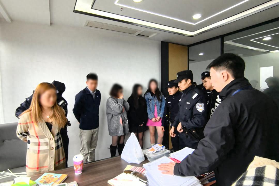 犯罪团伙以助农为名实施诈骗落网 230余人受骗,涉案金额超300万元