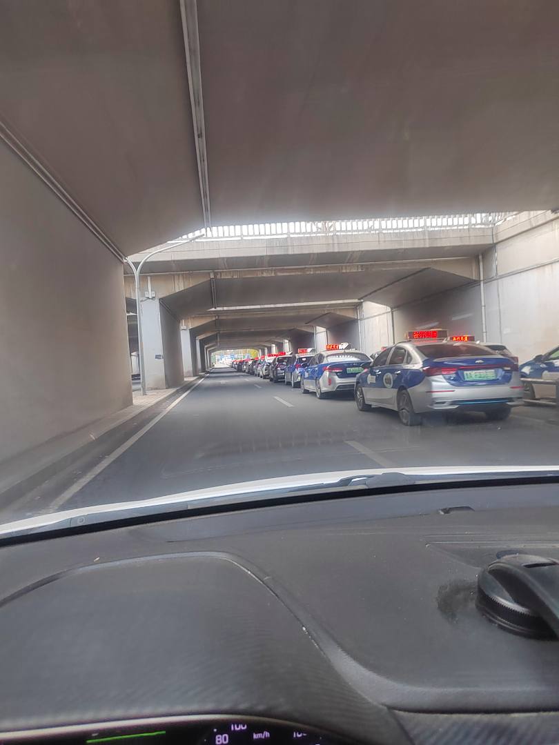 网约车司机为啥不好改行