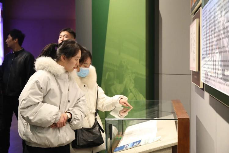 山东省齐州监狱：追寻红色足迹 厚植青年担当