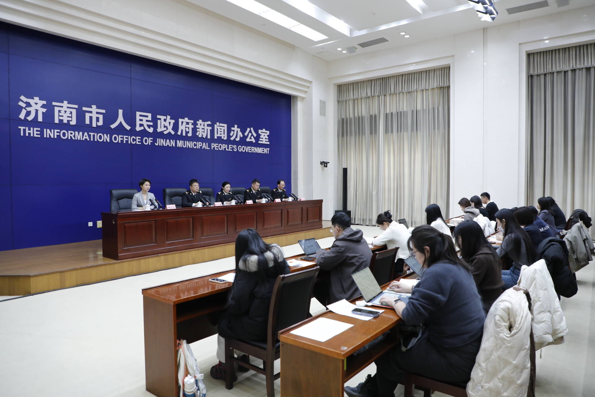 外贸进出口逐年创新高！济南“新三样”产品出口额较“十三五”末增长2.6倍