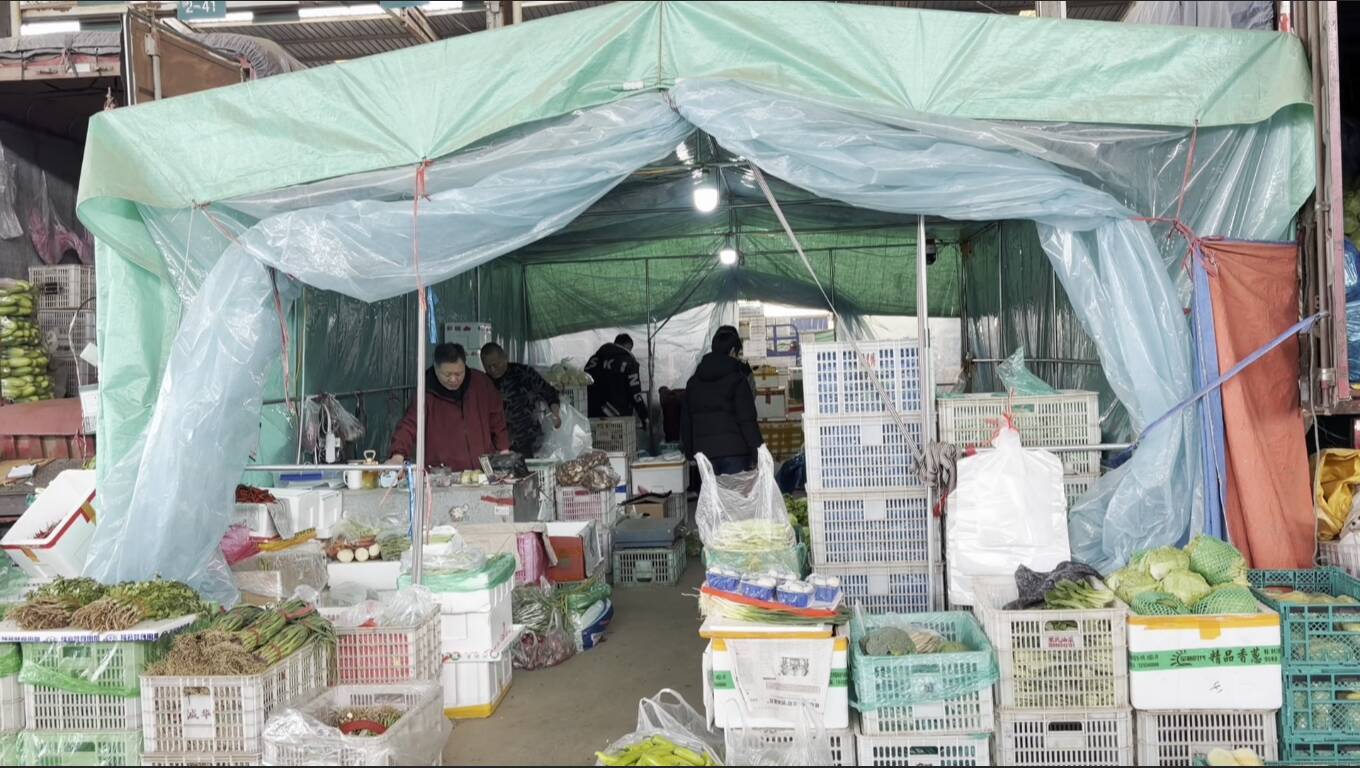 春节临近 济南“菜篮子”量足价稳 部分蔬菜价格回落
