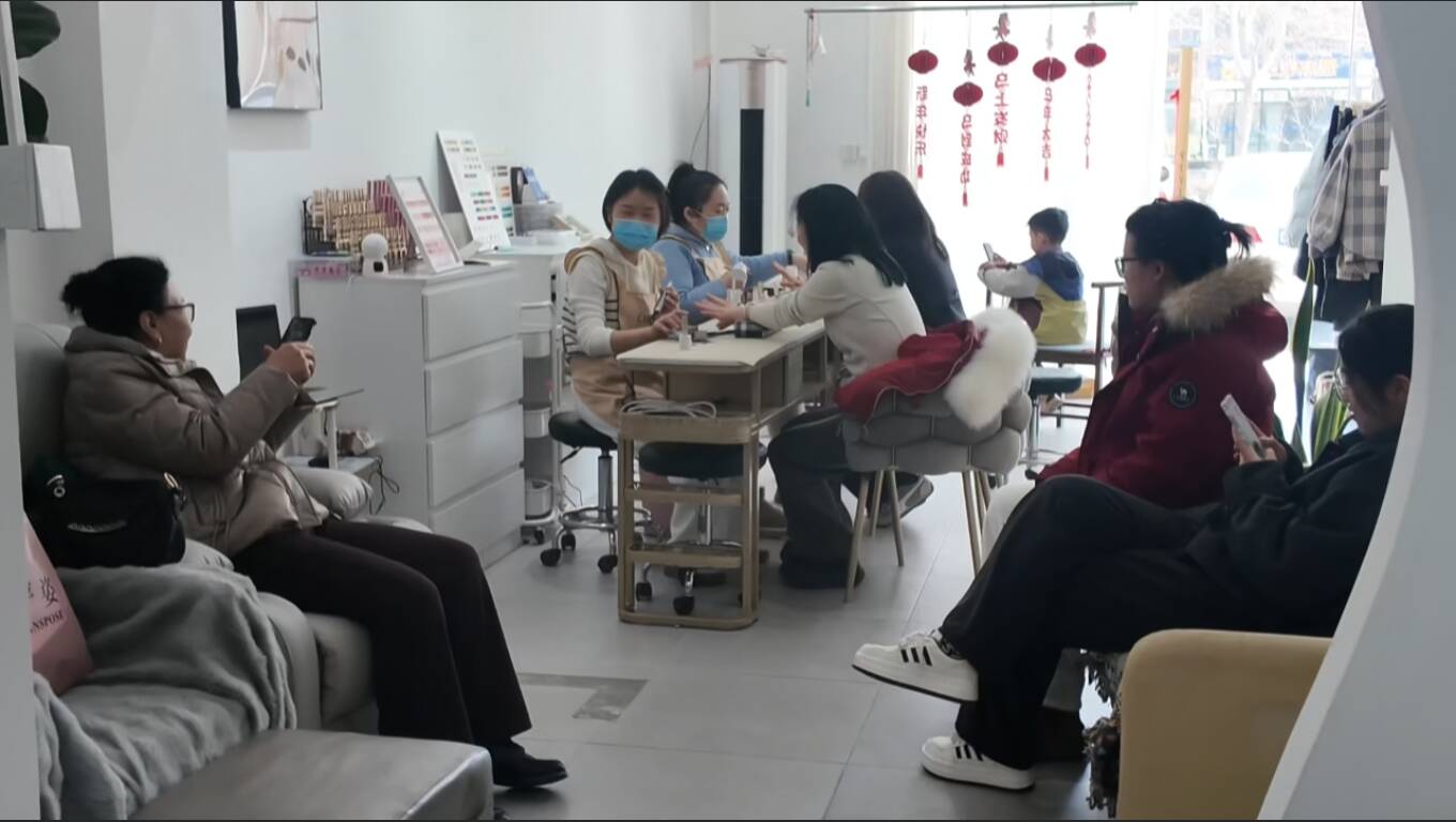 济南：新春“美丽经济”催热消费市场